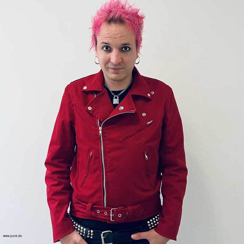 Sexypunk: Denim-Jacke im Ramonesstil, rot